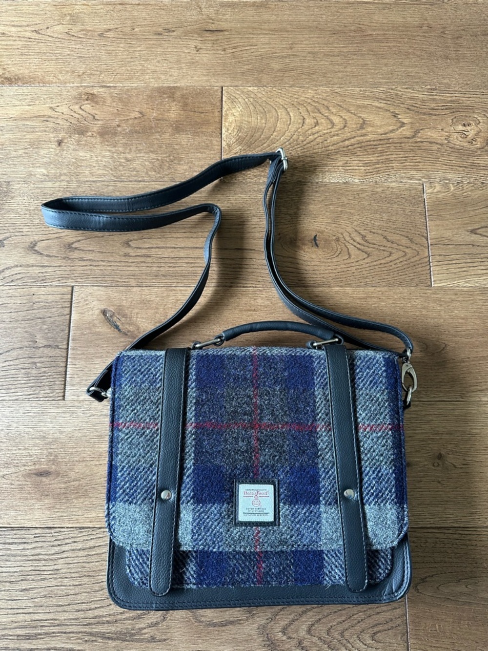 Harris Tweed 100% Pure New Wool Plaid Messenger Bag